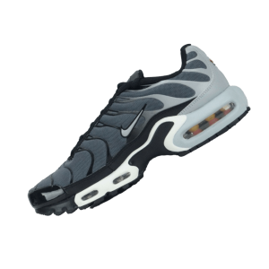 Nike Sneakers - Image 2