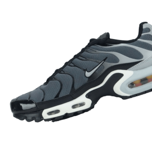 Nike Sneakers - Image 4